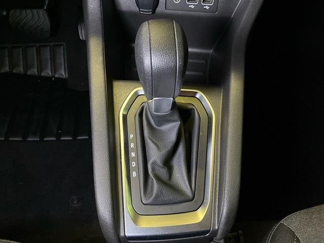 RENAULT Clio 1.6 E-Tech hybrid Zen 140cv auto my21