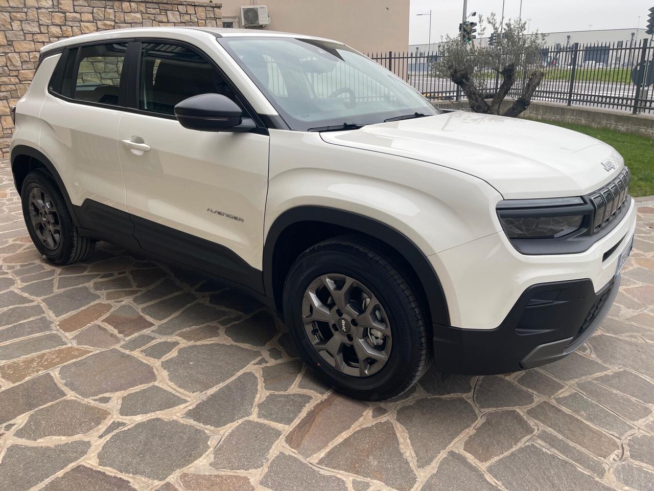 Jeep Avenger 1.2 Turbo Longitude