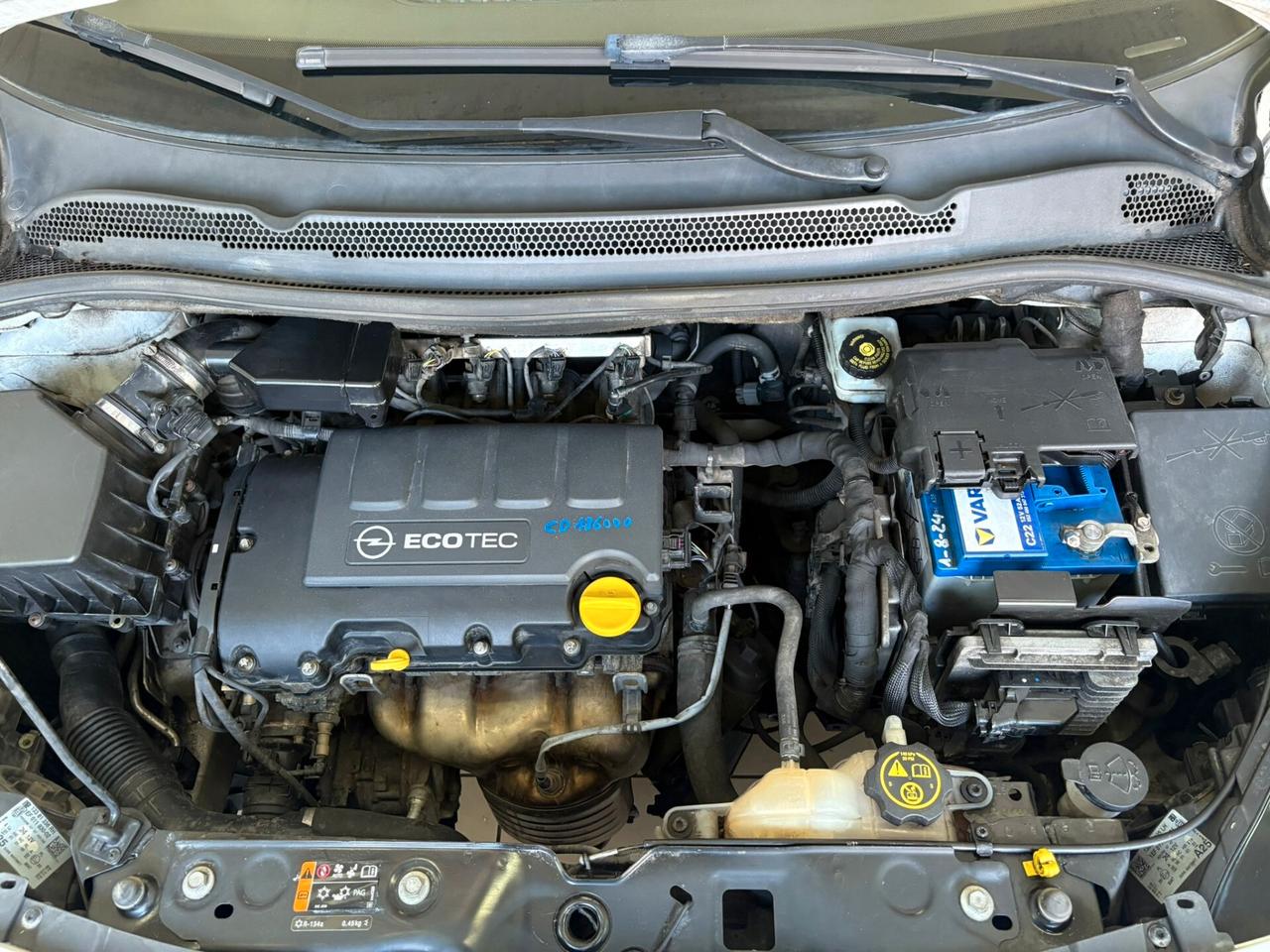 Opel Corsa 1.4i 90 cv GAS GPL EURO6