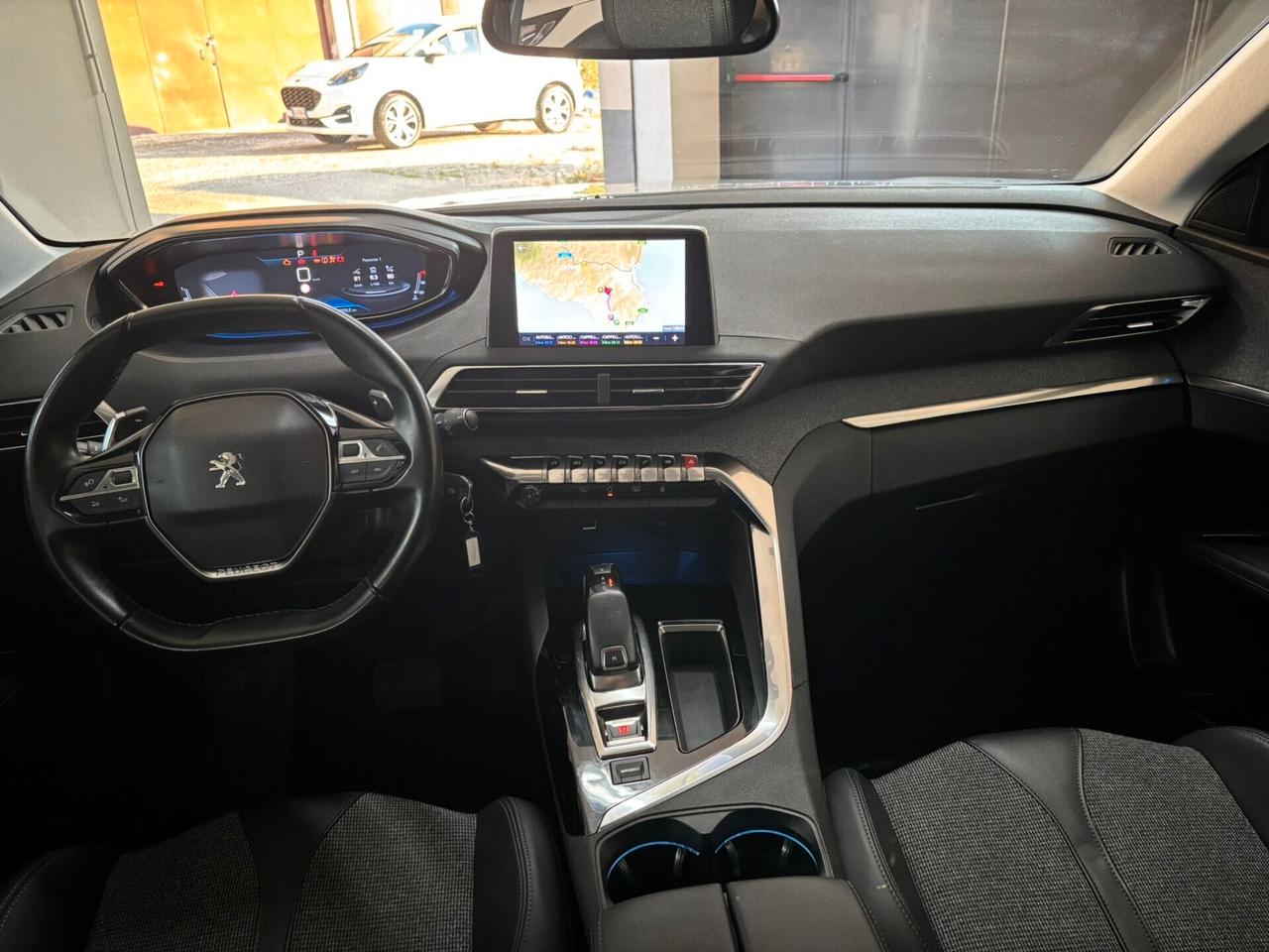 Peugeot 3008 BlueHDi 130 EAT8 Allure