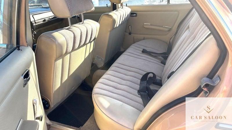 Mercedes-Benz Serie 200-280 200 - Splendide condizioni - Pronta all'uso