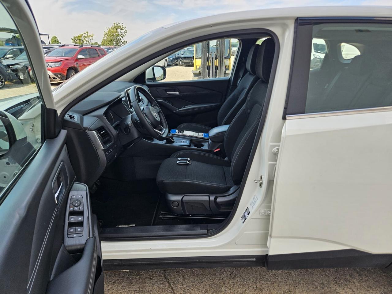 Nissan Qashqai 1.3 mhev 2wd 158cv xtronic START INCIDENTATA
