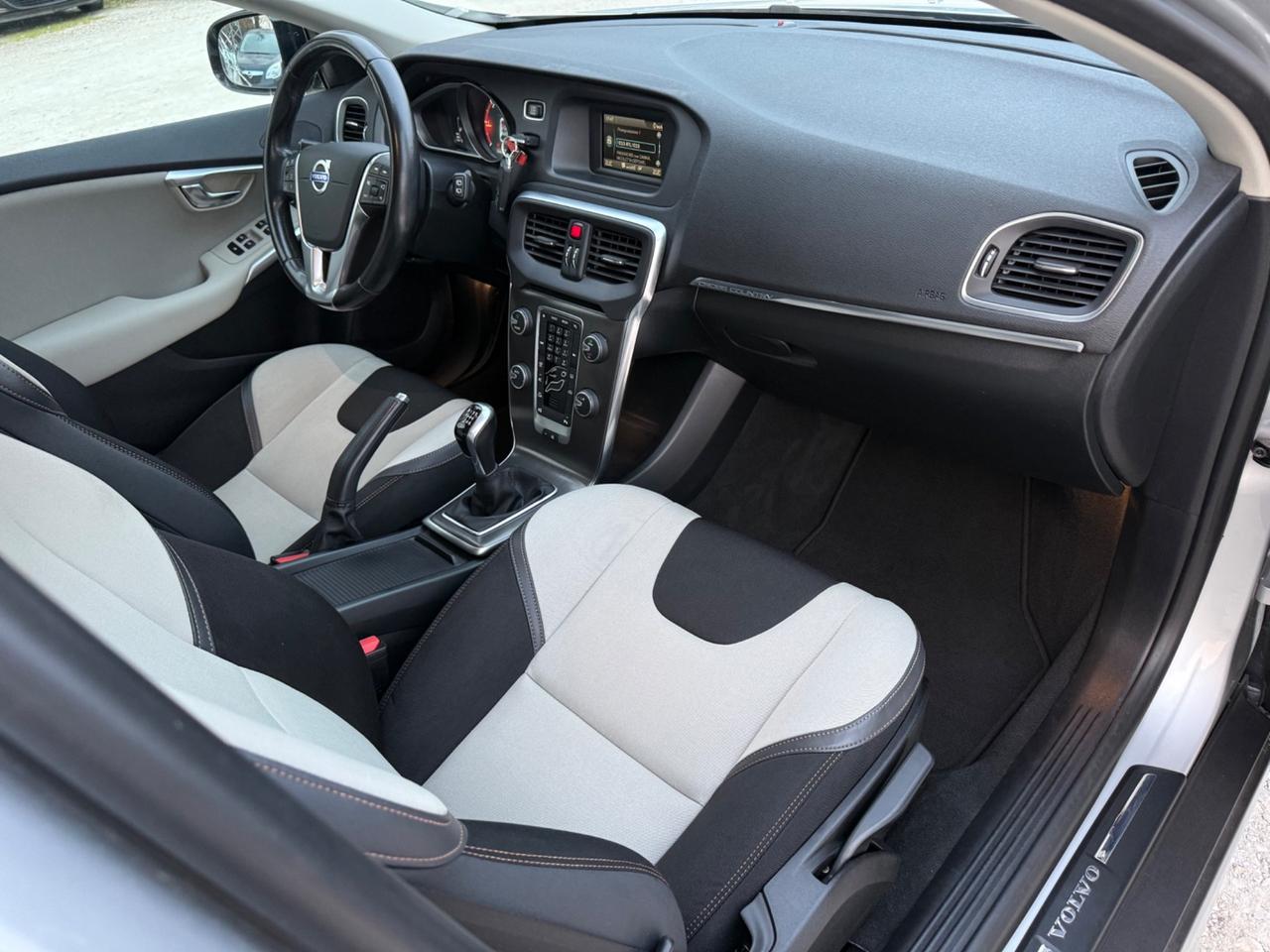 Volvo V40 Cross Country D2 GARANZIA R-DESIGN SPORT