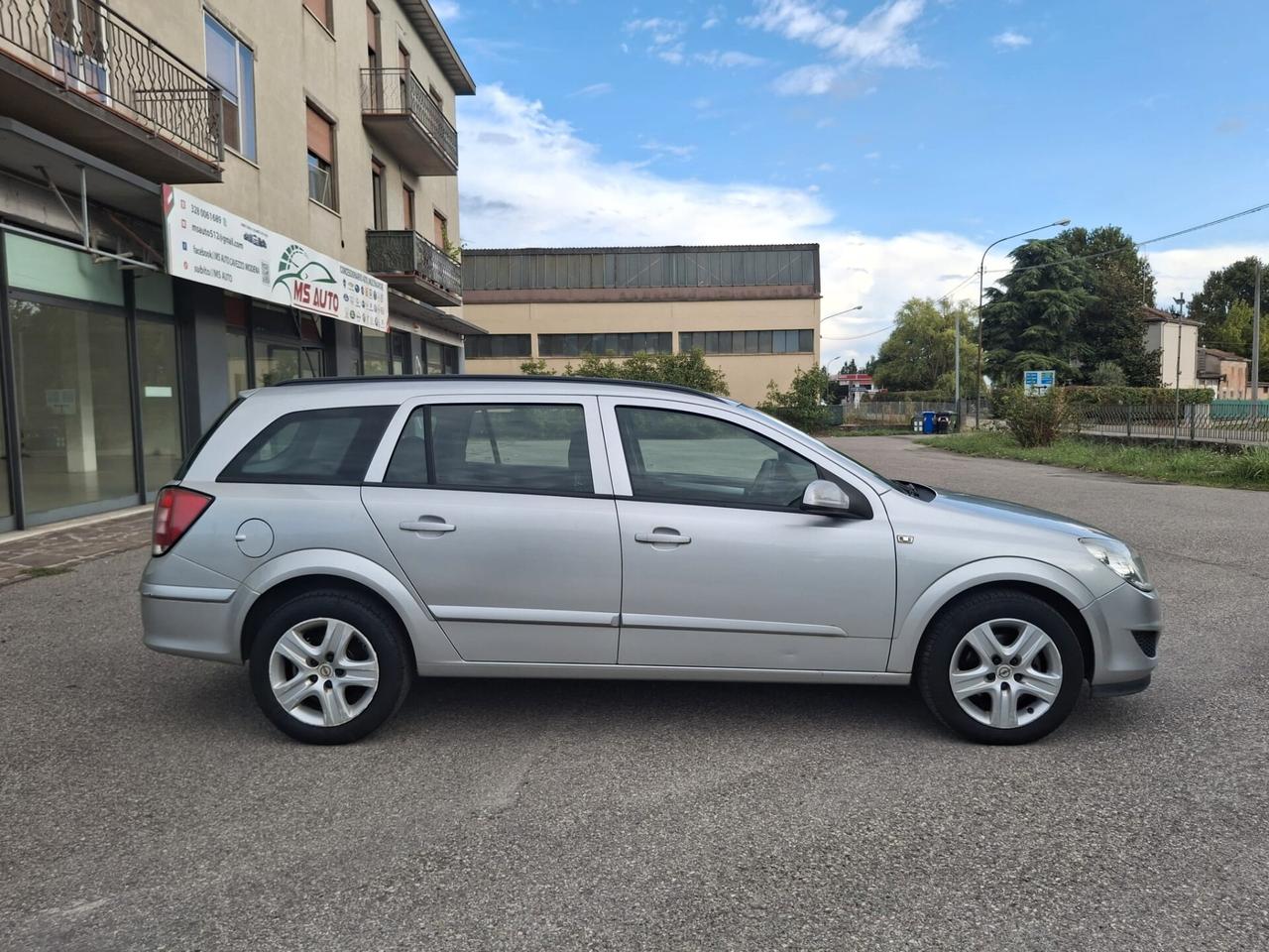 Opel Astra 1.7 CDTI 110CV Station Wagon Cosmo