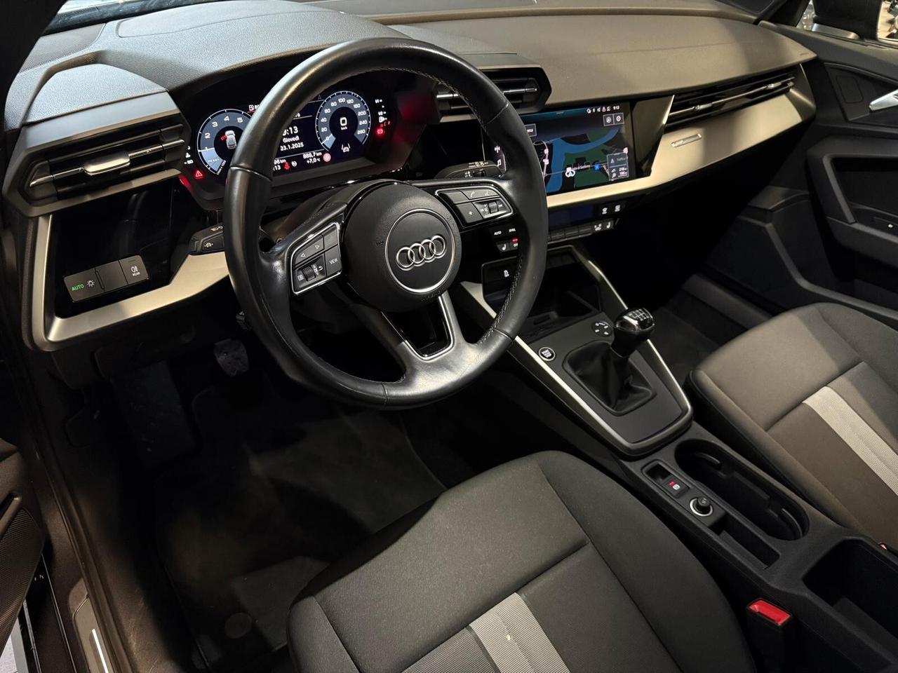 Audi A3 SPB 30 TFSI S line edition