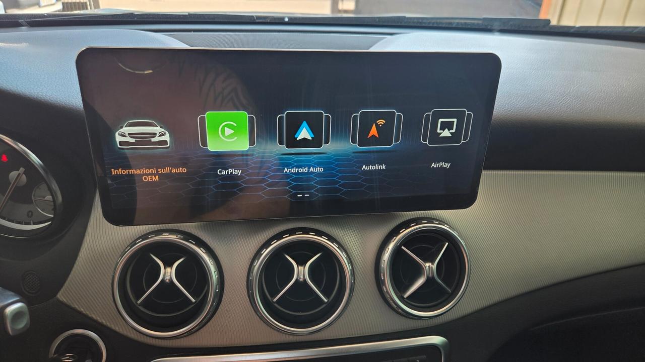 Mercedes-benz GLA 200 premium unico proprietario