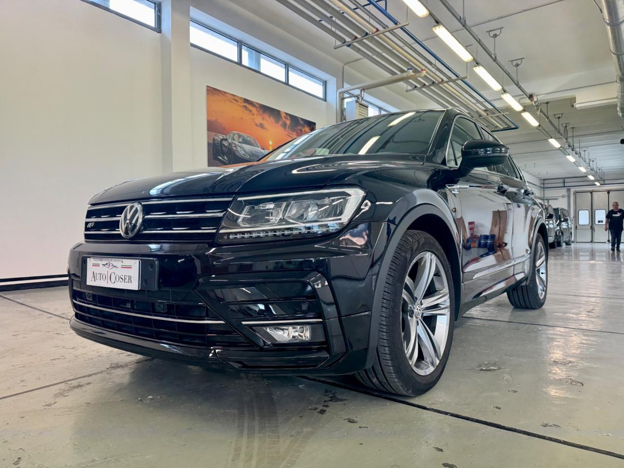 Volkswagen Tiguan R-Line - Sport - SOLO 70.000 KM