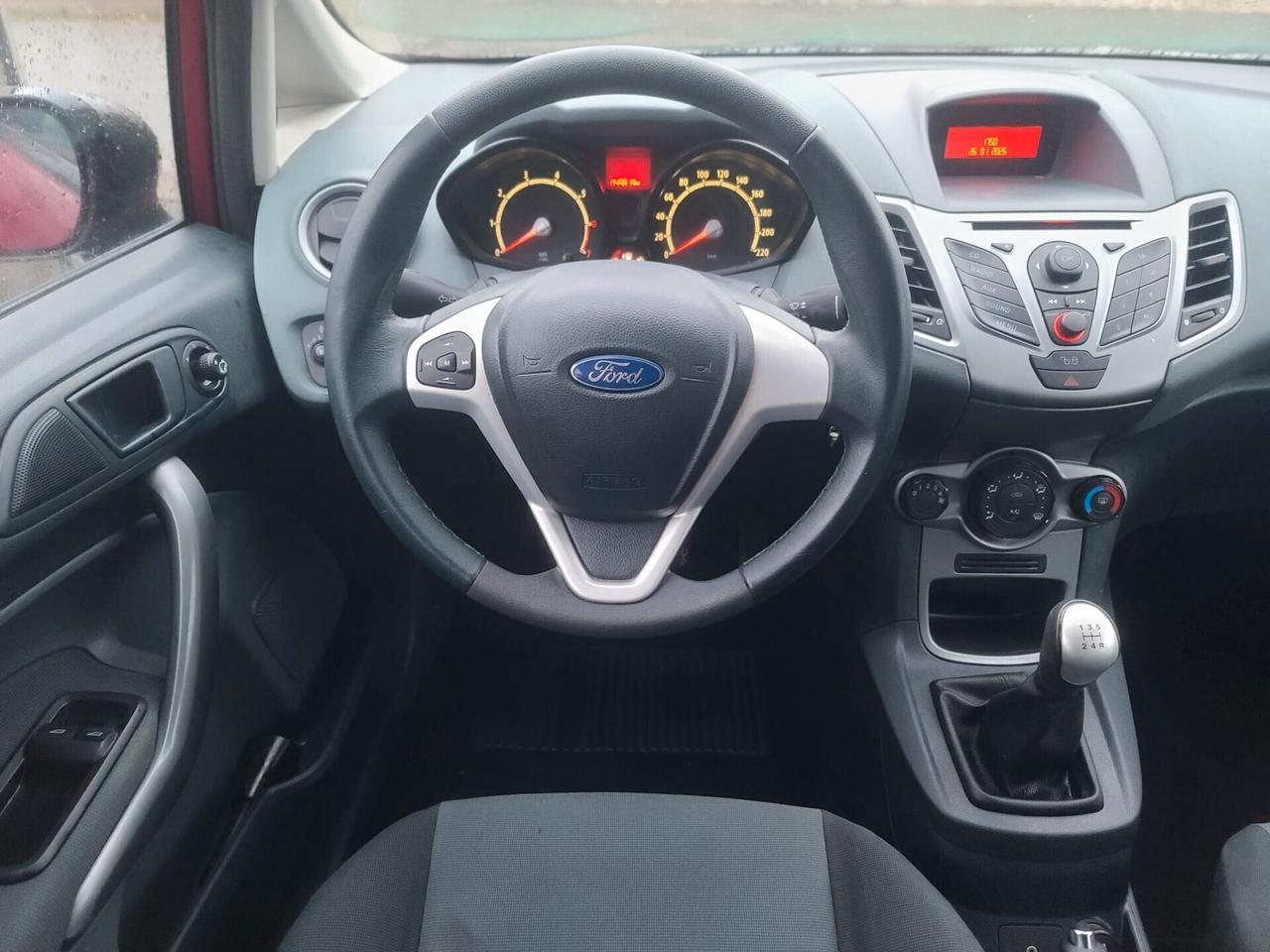 Ford Fiesta 1.2 benz solo 47.000km