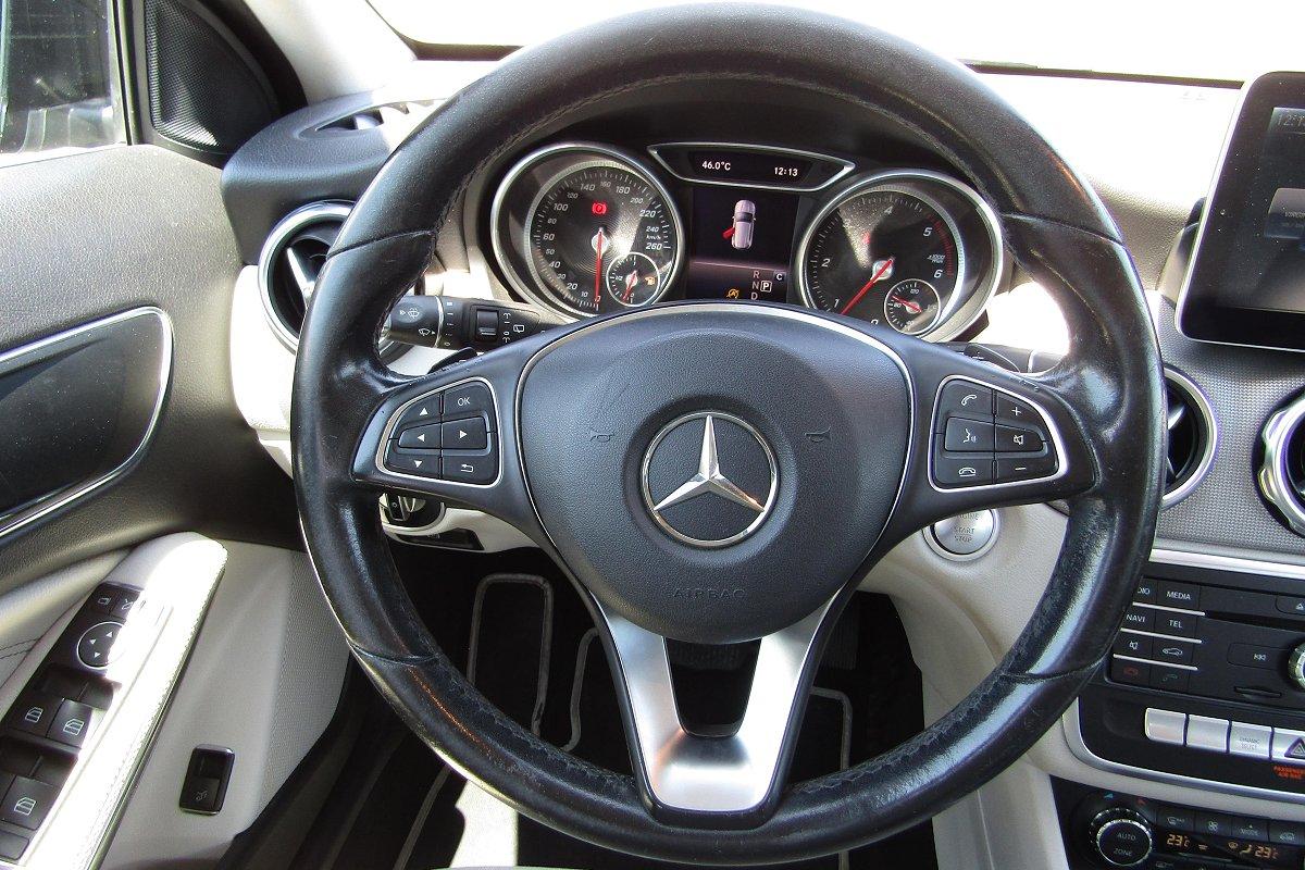 MERCEDES GLA 200 d Automatic Executive