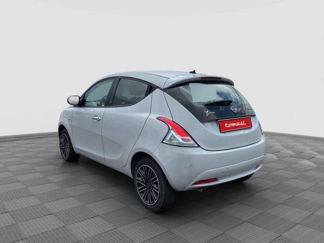 LANCIA Ypsilon Ypsilon 1.0 FireFly 70 CV Start&Stop Hybrid GOLD