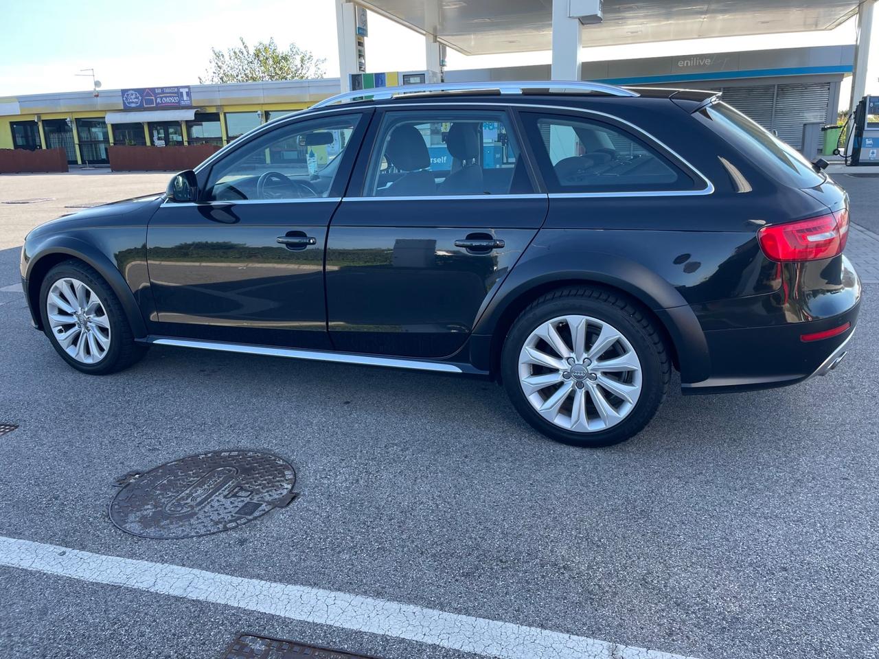 Audi A4 allroad 2.0 TDI 177 CV Advanced manuale 6