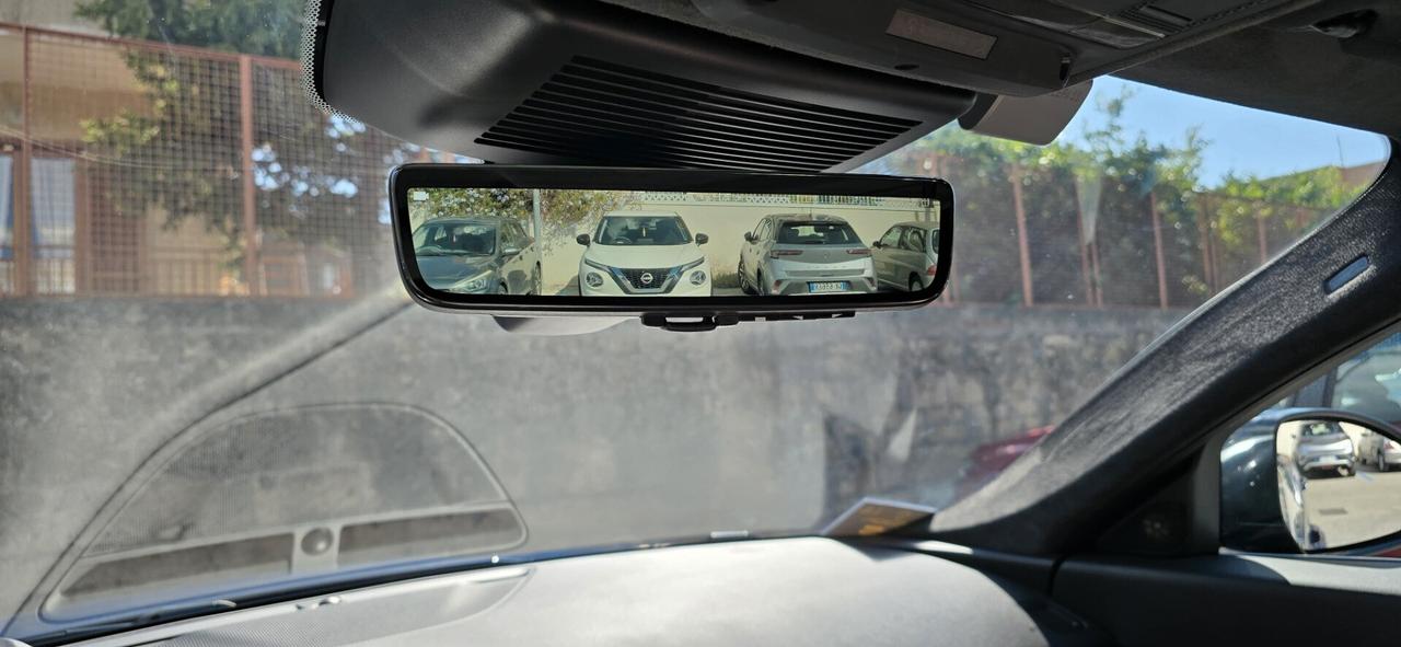 Jaguar E-Pace 2.0D I4 163 CV R-Dynamic