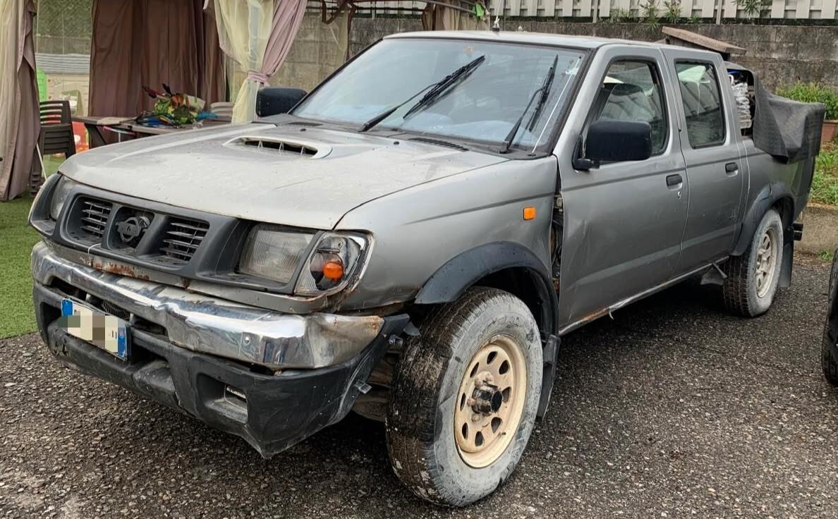 NISSAN NAVARA D22 2.5 TD DOUBLE CAB 4X4 - DA RIPRISTINARE