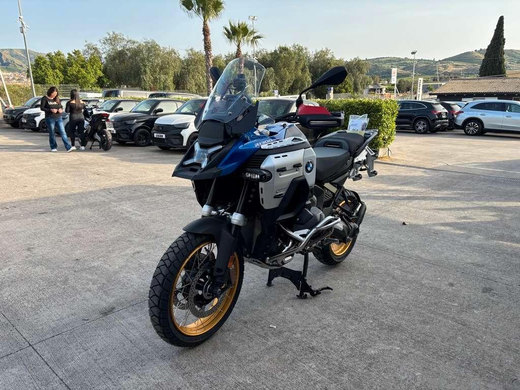 Bmw R 1300 GS ADV Trophy Nuovo pronto consegna Tua a solo 245 Euro al mese