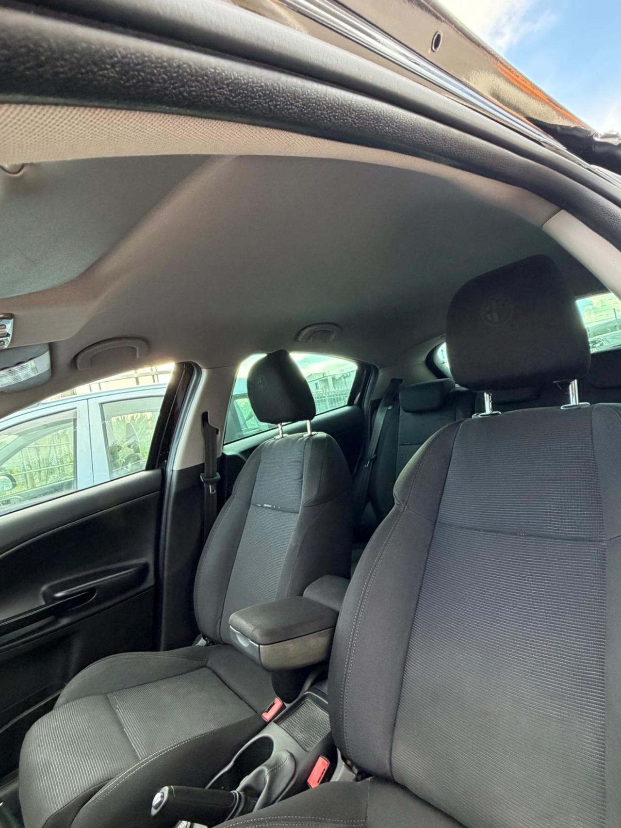 Alfa Romeo Giulietta 1.6 JTDm-2 105 CV Exclusive