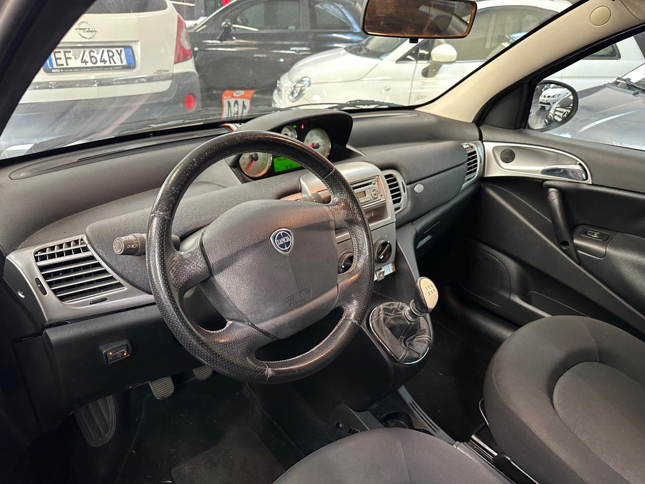 Lancia Ypsilon 1.4 Platinum Ecochic GPL