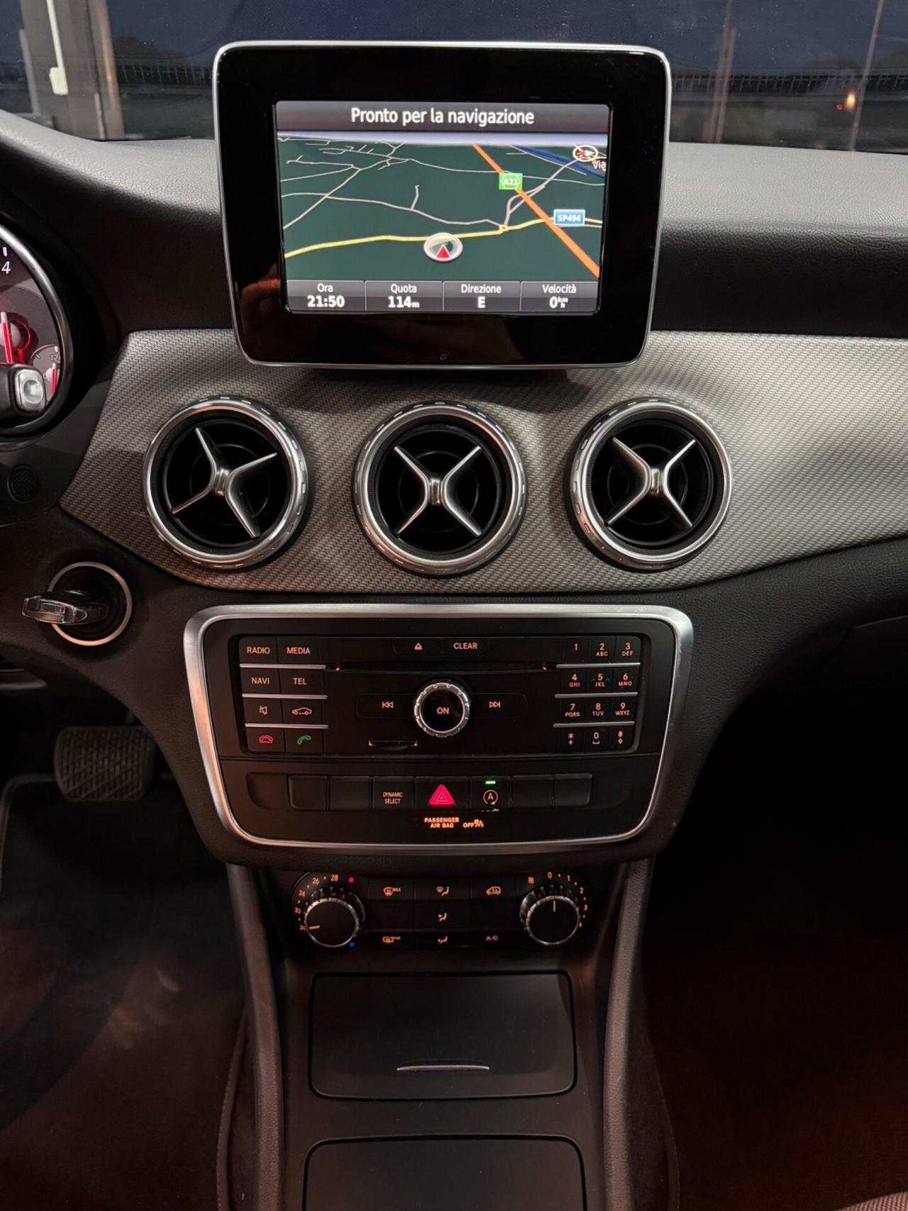 Mercedes-benz GLA 180 d Automatic Business