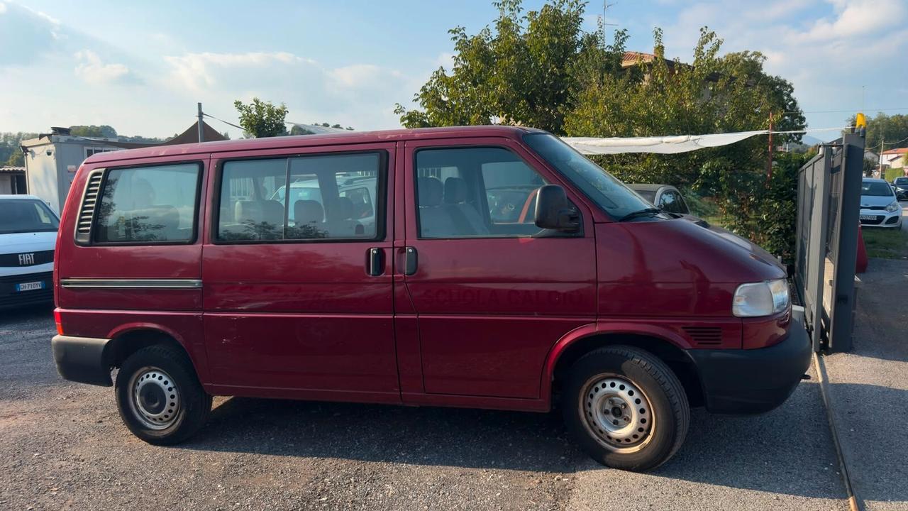 Volkswagen Transporter 1.9 TD cat Caravelle