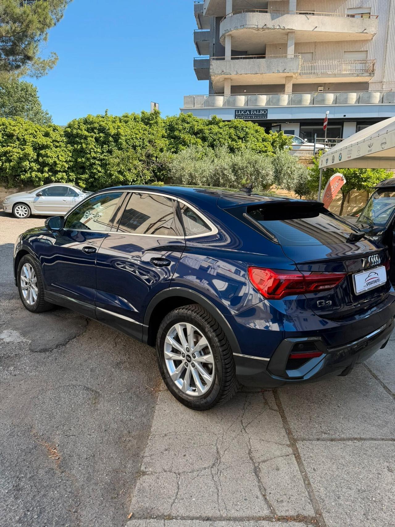 Audi Q3 SPB 35 TDI