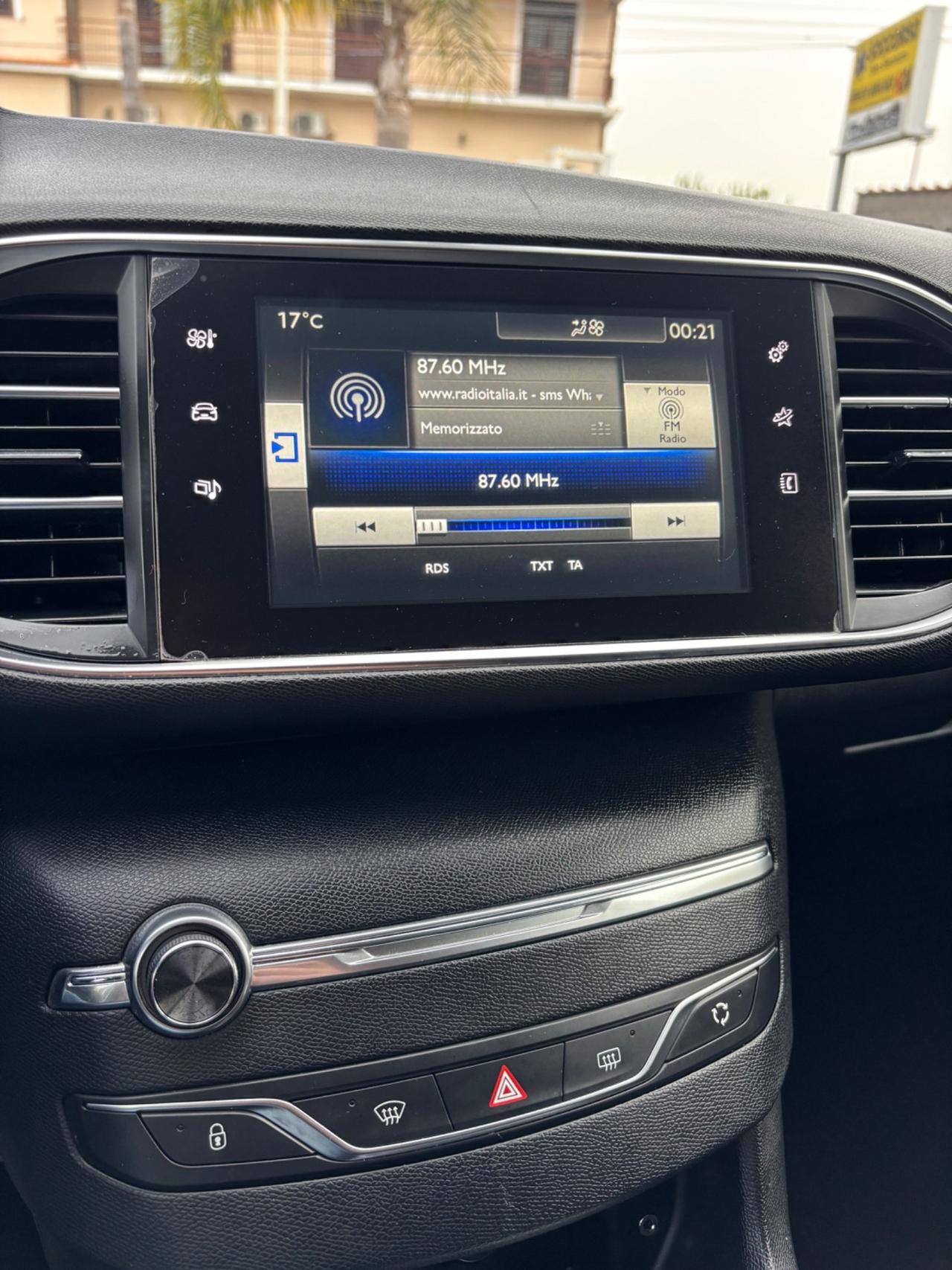 PEUGEOT 308 1.6HDI 115CV FULL OPT