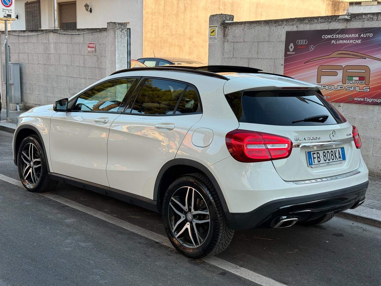 Mercedes GLA 200 d Autom Enduro *TETTO PELLE 2016