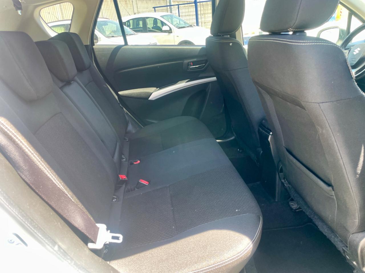 Suzuki S-Cross 1.6 DDiS 4WD All Grip Top