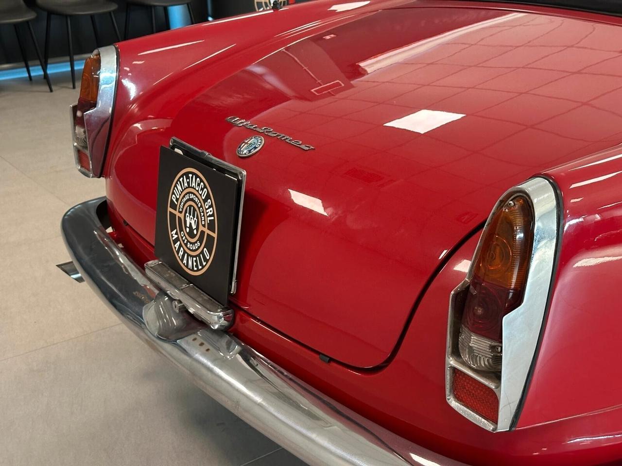Alfa Romeo 2000 Touring Spider