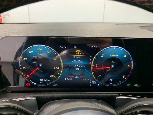 MERCEDES-BENZ GLB 200 d 7 Posti AMG Premium Tetto Apribile