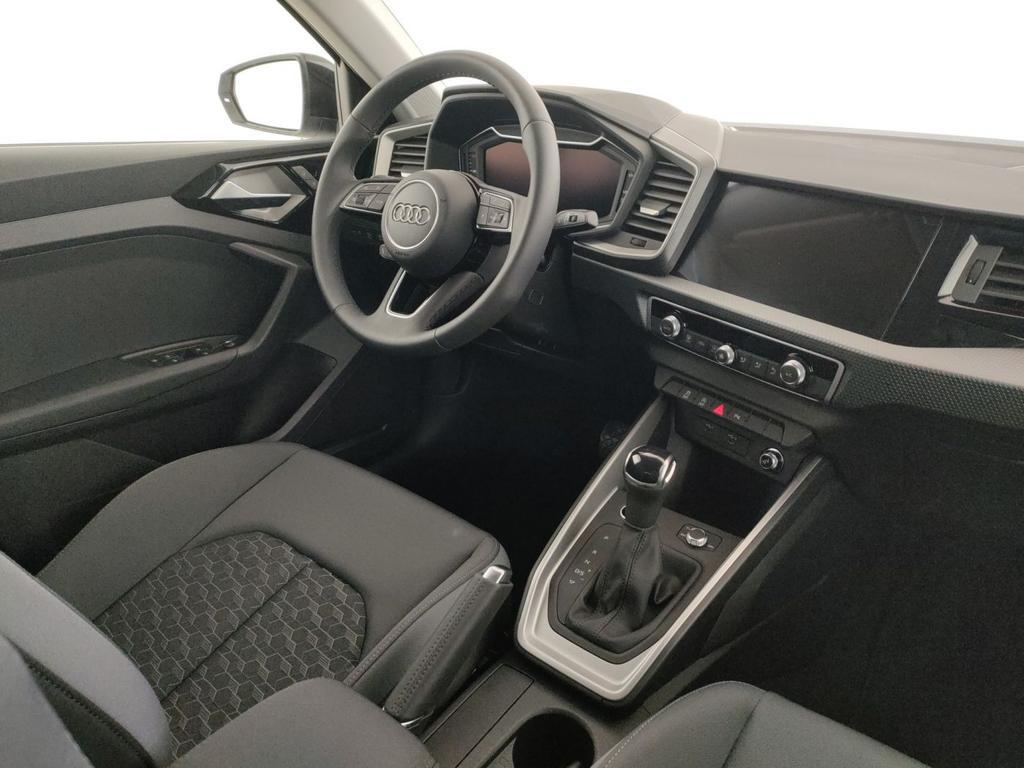 Audi A1 30 1.0 TFSI Identity Black S tronic