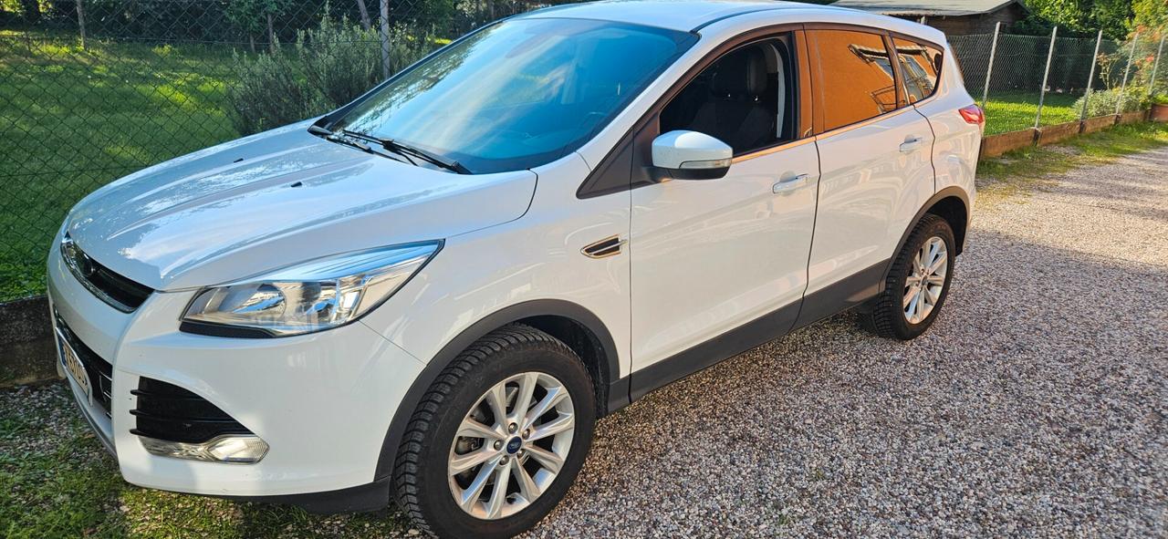 Ford Kuga 2.0 TDCI 120 CV S&S 2WD Titanium