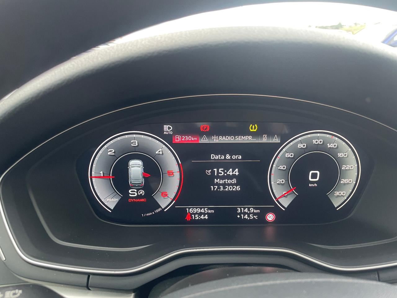 Audi A4 Avant 30 TDI/136 CV S tronic Business