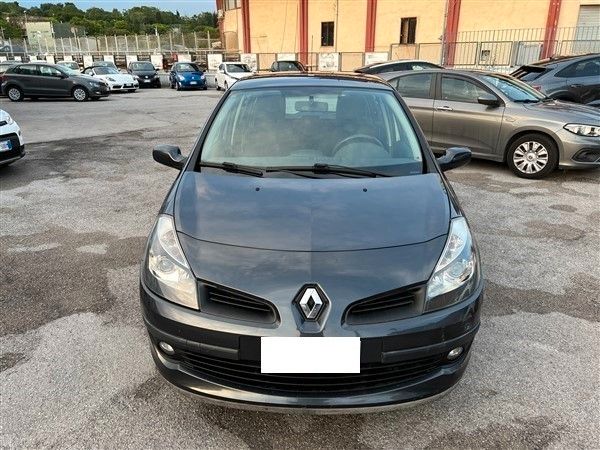 Renault Clio 1.2 16V 5 porte Confort