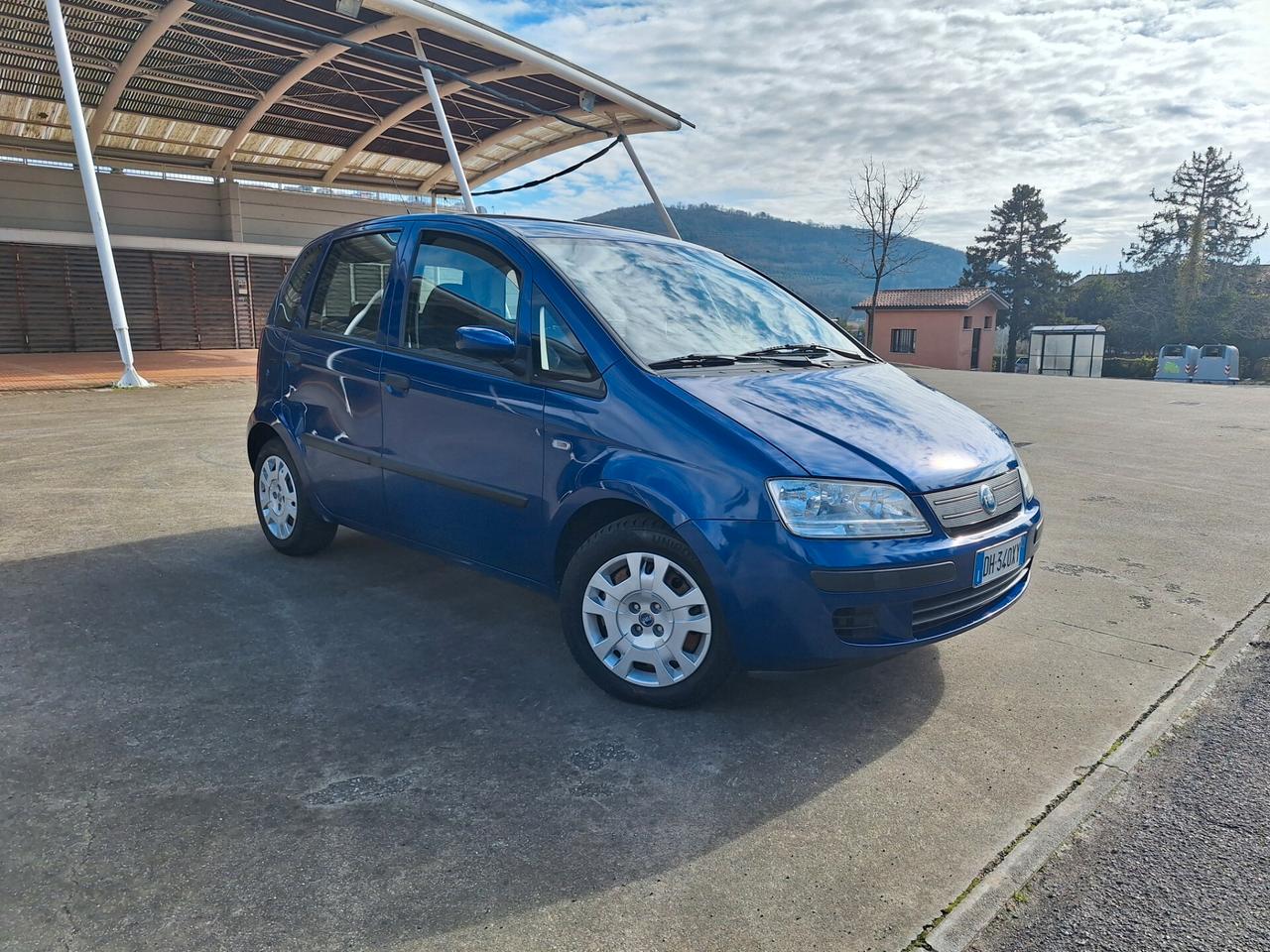 Fiat Idea 1.3 Multijet 16V 70 CV BlackEnergy