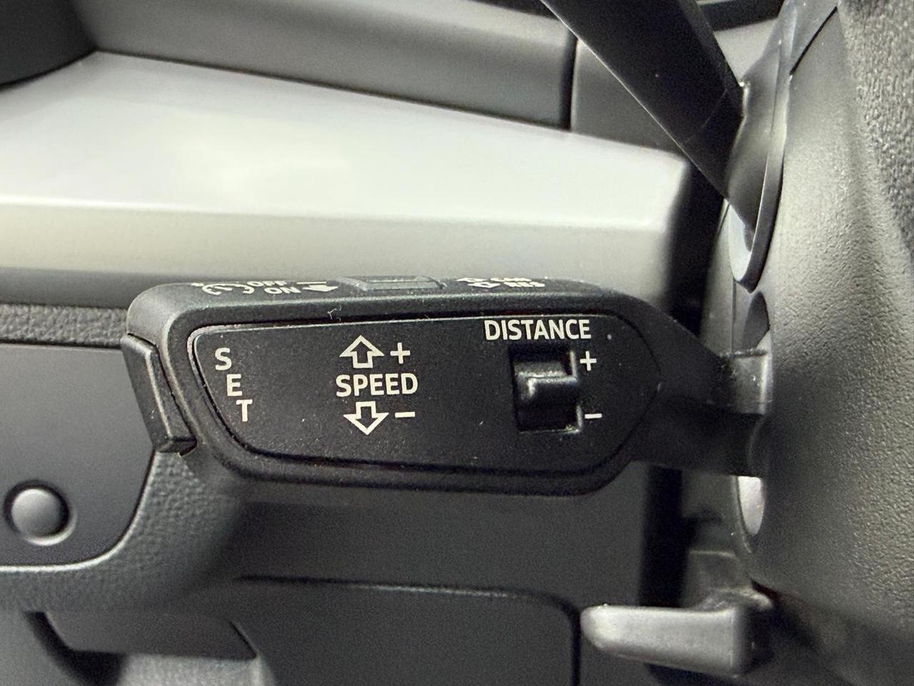 Audi Q5 SPB 40 TDI quattro S tronic Identity Black