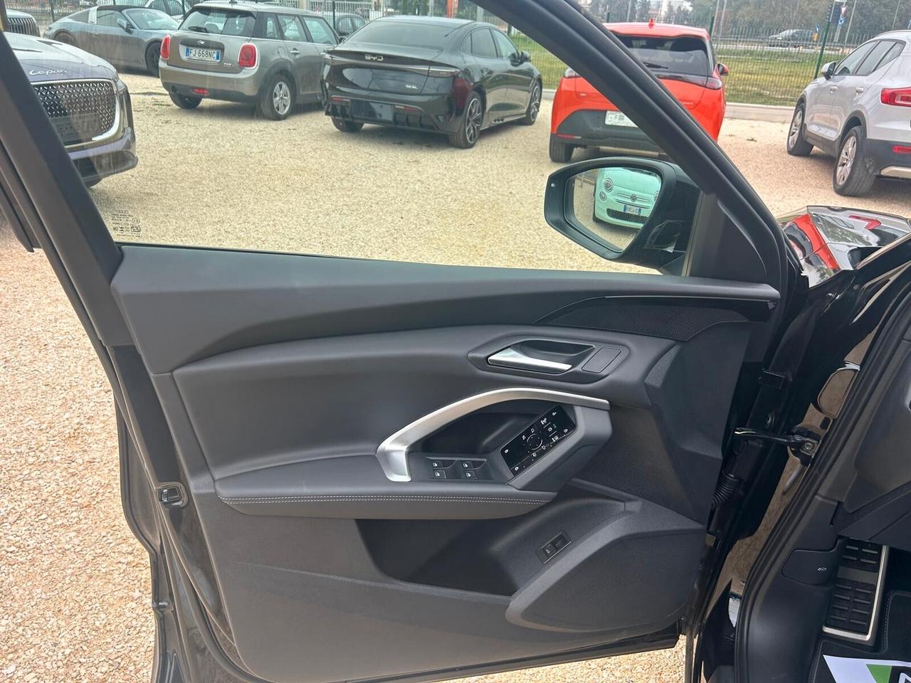 Audi Q5 Total Black TDI 204cv mHEV S tronic quattro S line IVA ESPOSTA NO VINCOLI
