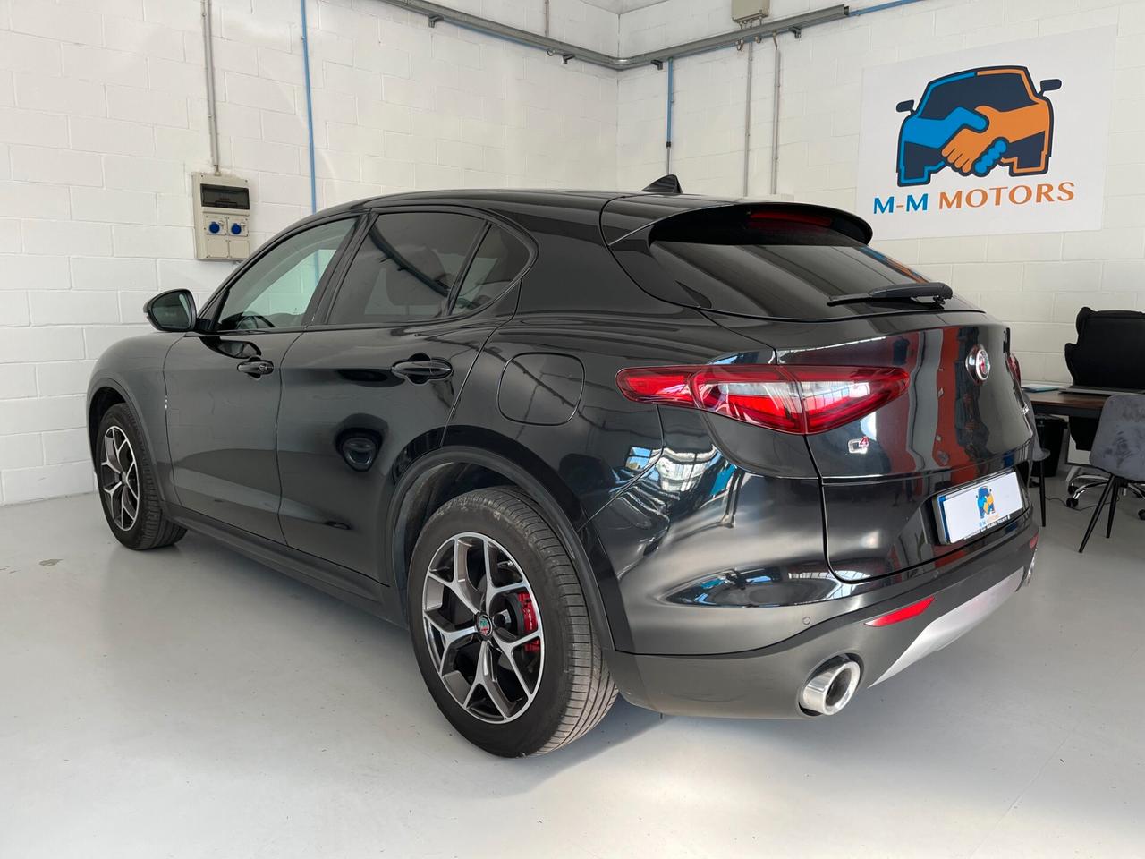 Alfa Romeo Stelvio 2.2 Turbodiesel 210 CV AT8 Q4 Executive