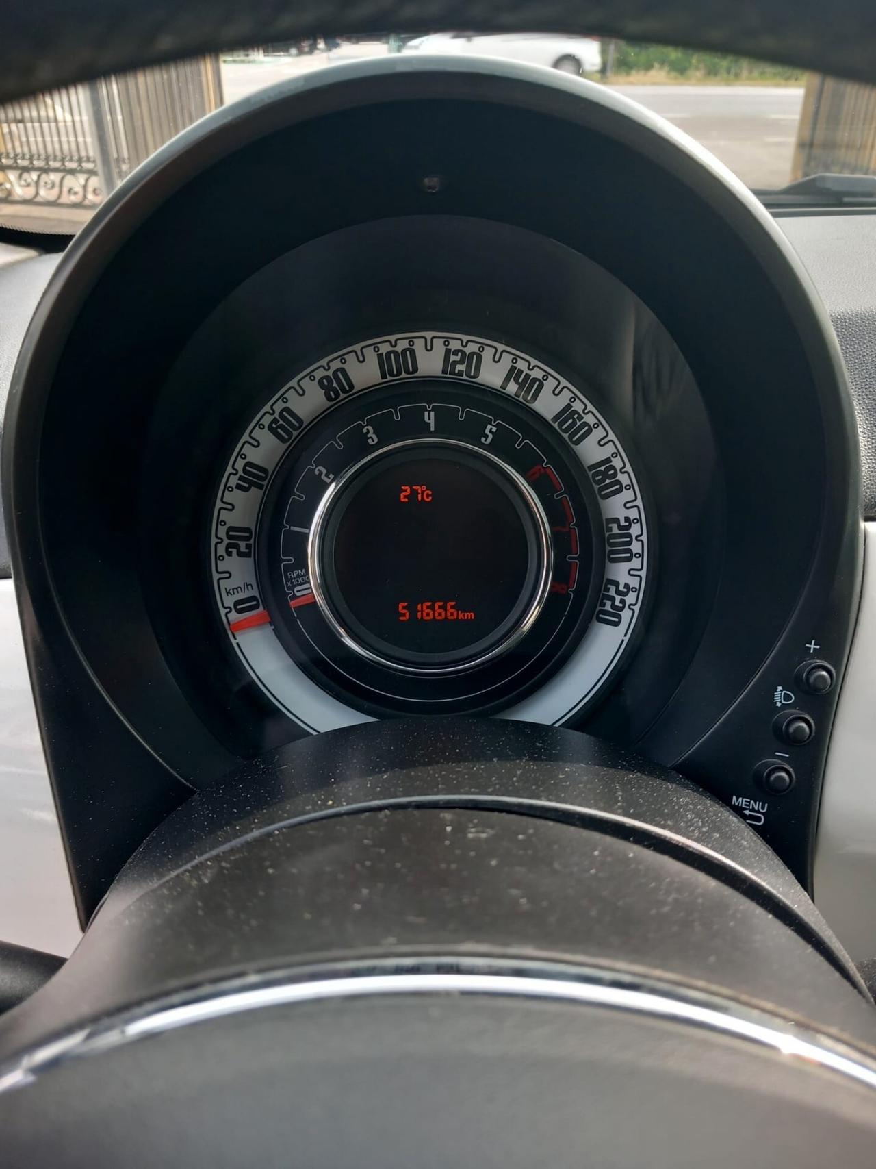 Fiat 500 1.0 Hybrid Dolcevita