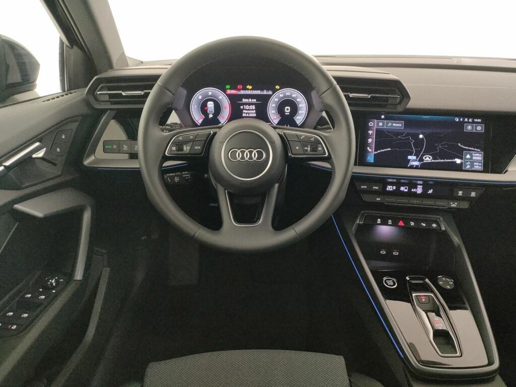 Audi A3 30 2.0 TDI Business Advanced S tronic