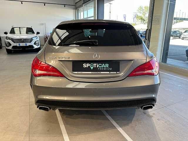 Mercedes-Benz CLA 220 220 d S.W. Automatic Premium Dark Night