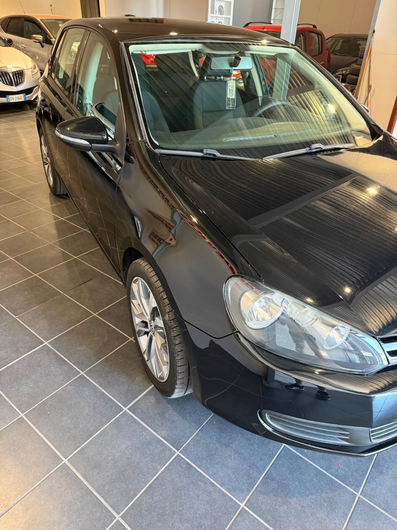 Volkswagen Golf -NEOPATENTATI