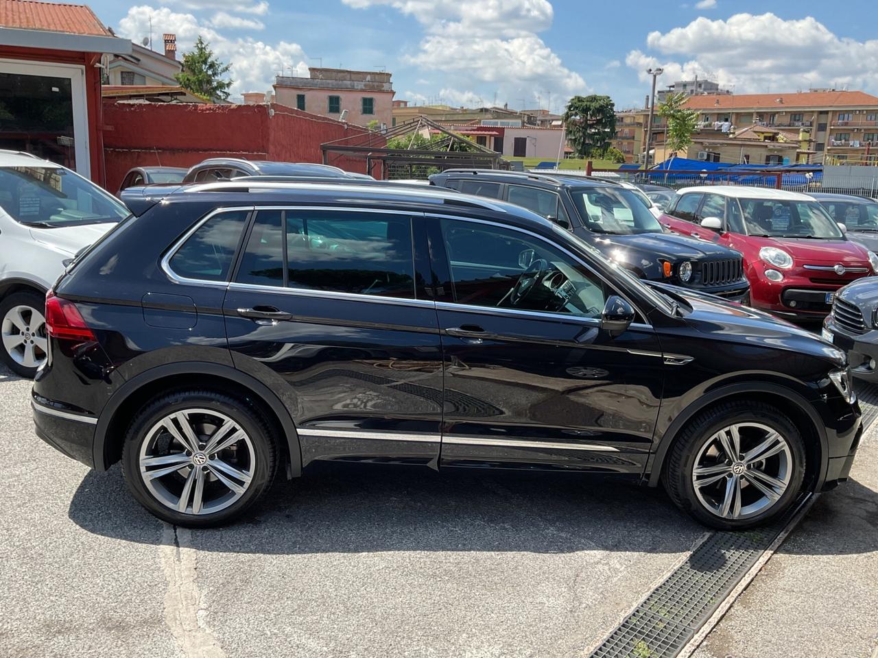 Tiguan 2.0 TDI 150 CV- DSG R-Line-iva esp-unipro