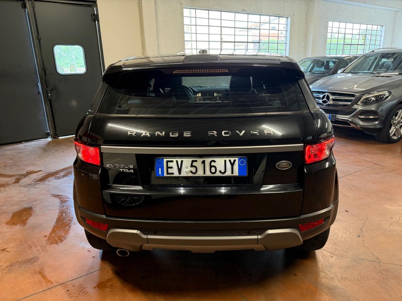 Land Rover Range Evoque 2.2 Sd4 5p. Pure