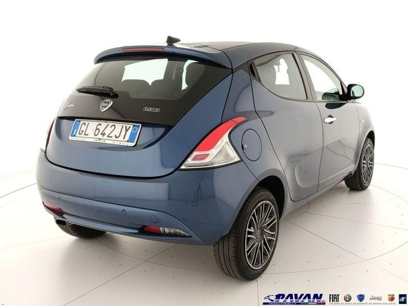 Lancia Ypsilon 1.0 FireFly 5 porte S&S Hybrid Gold