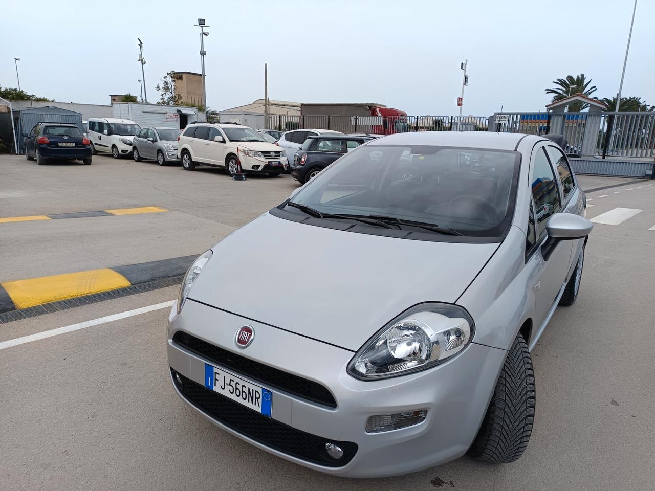 Fiat Punto 1.3 MJT II S&S 95 CV 5 porte Street