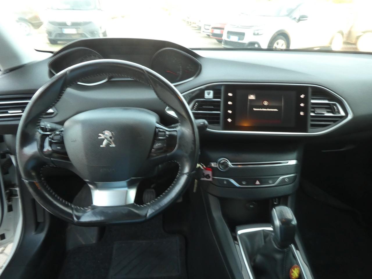 Peugeot 308 BlueHDi 100 S&S SW ok neopatentati