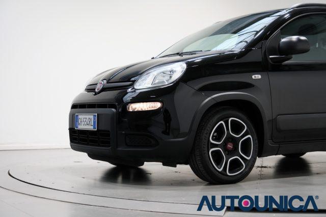 FIAT Panda 1.0 FIREFLY S&S HYBRID CITY LIFE NEOPATENTATI