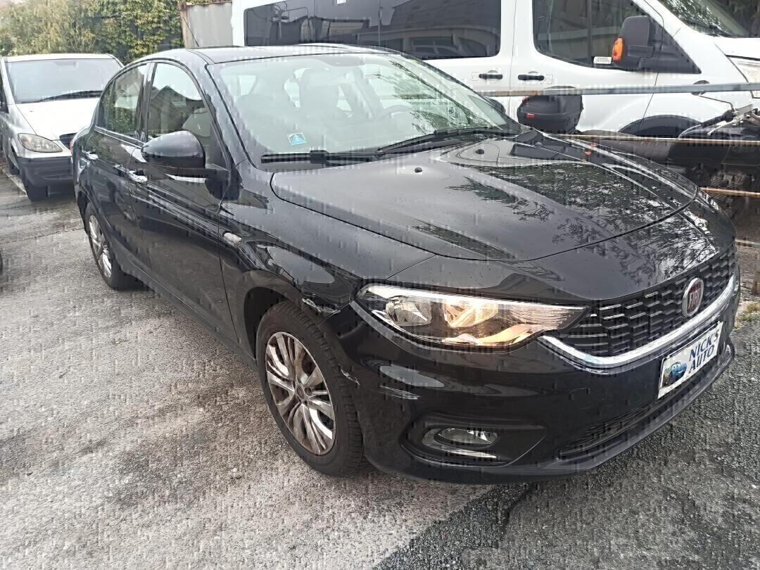 Fiat Tipo - 2016