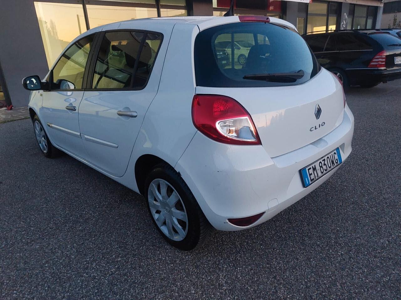 Renault Clio 1.2 16V 5 porte GPL Dynamique