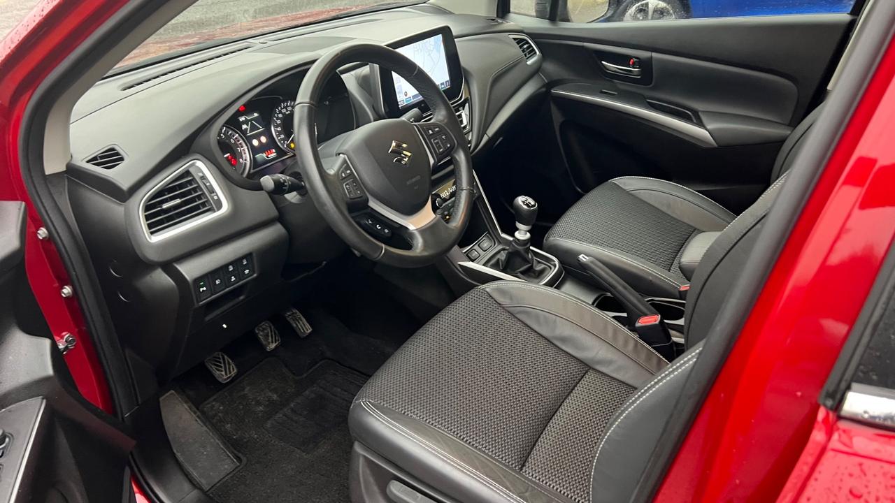 Suzuki S-Cross 1.4 Hybrid Top+