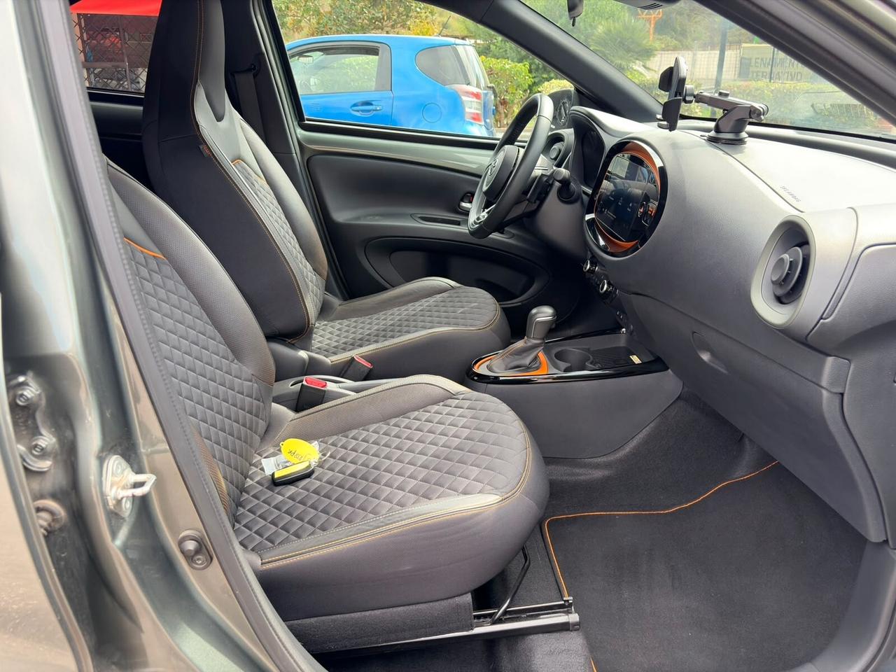 Toyota Aygo X 1.0 VVT-i 72 CV 5 porte Lounge Air S-CVT